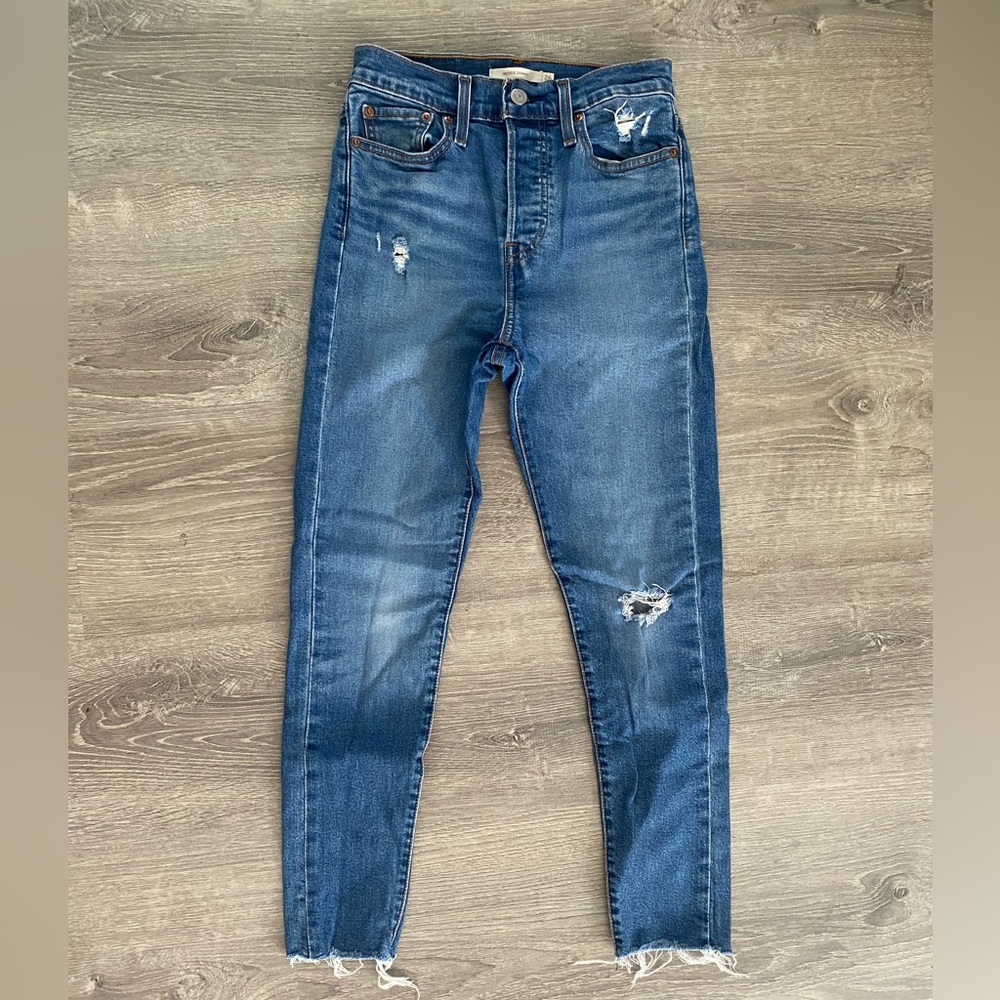 Levi’s skinny jeans